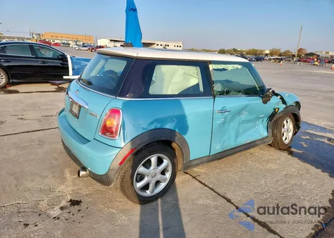 2009 Mini Cooper z USA, uszkodzony, nr VIN WMWMF33539TZ20951